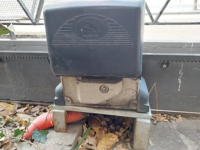 Cancelli scorrevoli automatici